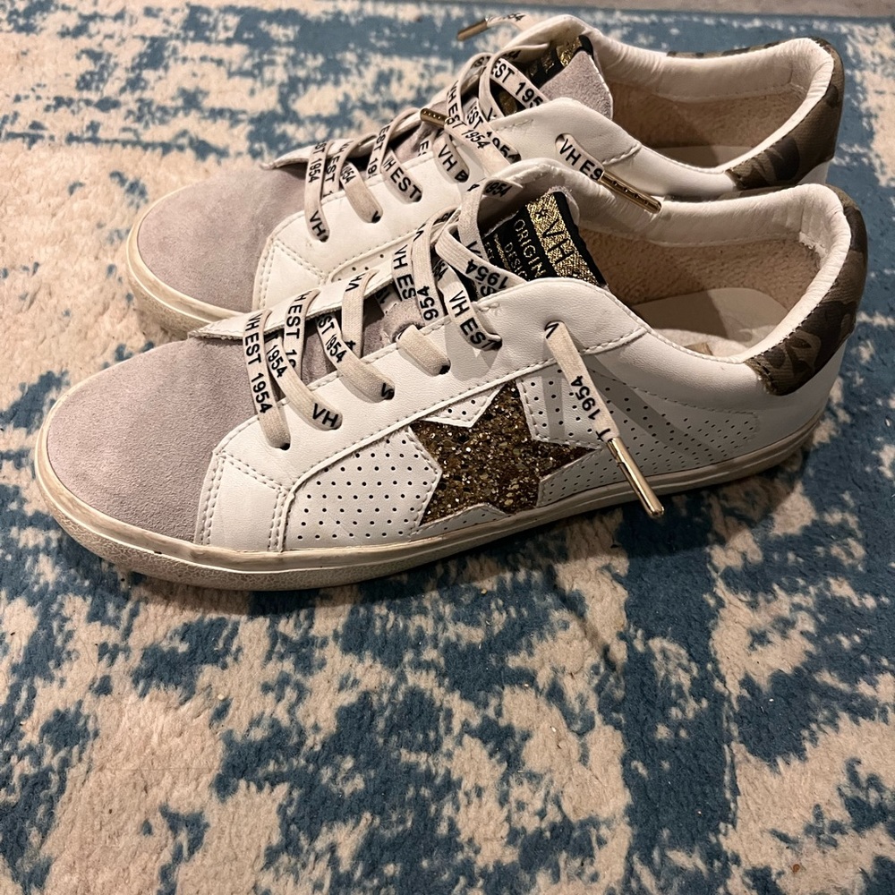 Vintage Havana Sneakers 8.5